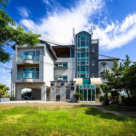 Romance Jeju Pension Exteriér fotografie
