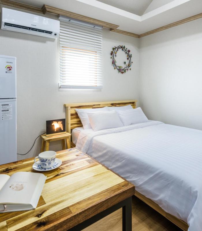 Romance Jeju Pension Exteriér fotografie